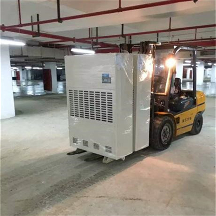 汝阳县雨季太潮如何除湿？安装工业除湿机